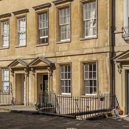 Georgian Apartment Located In The Center Of Bath. Zewnętrze zdjęcie